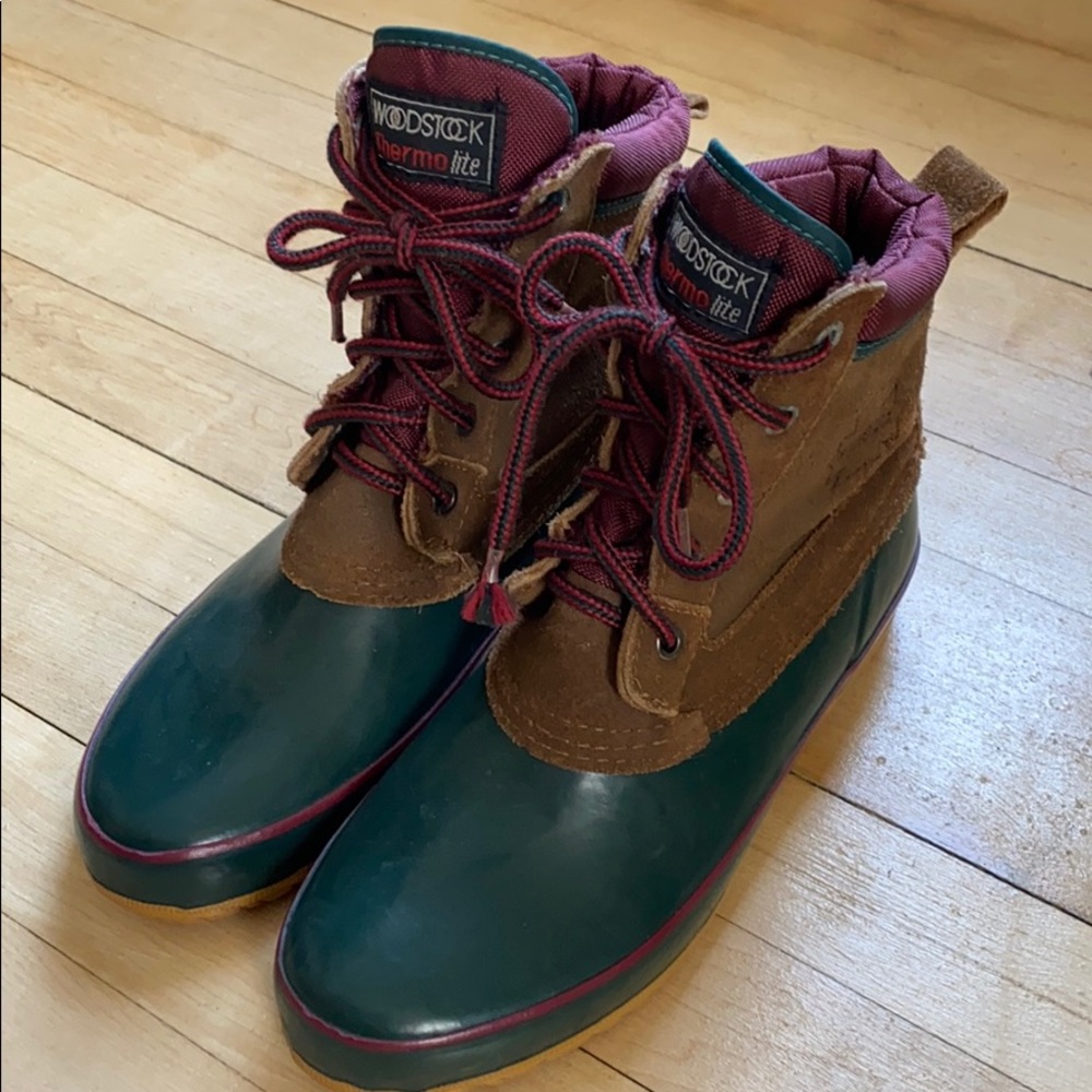 Woodstock rain boots size 9